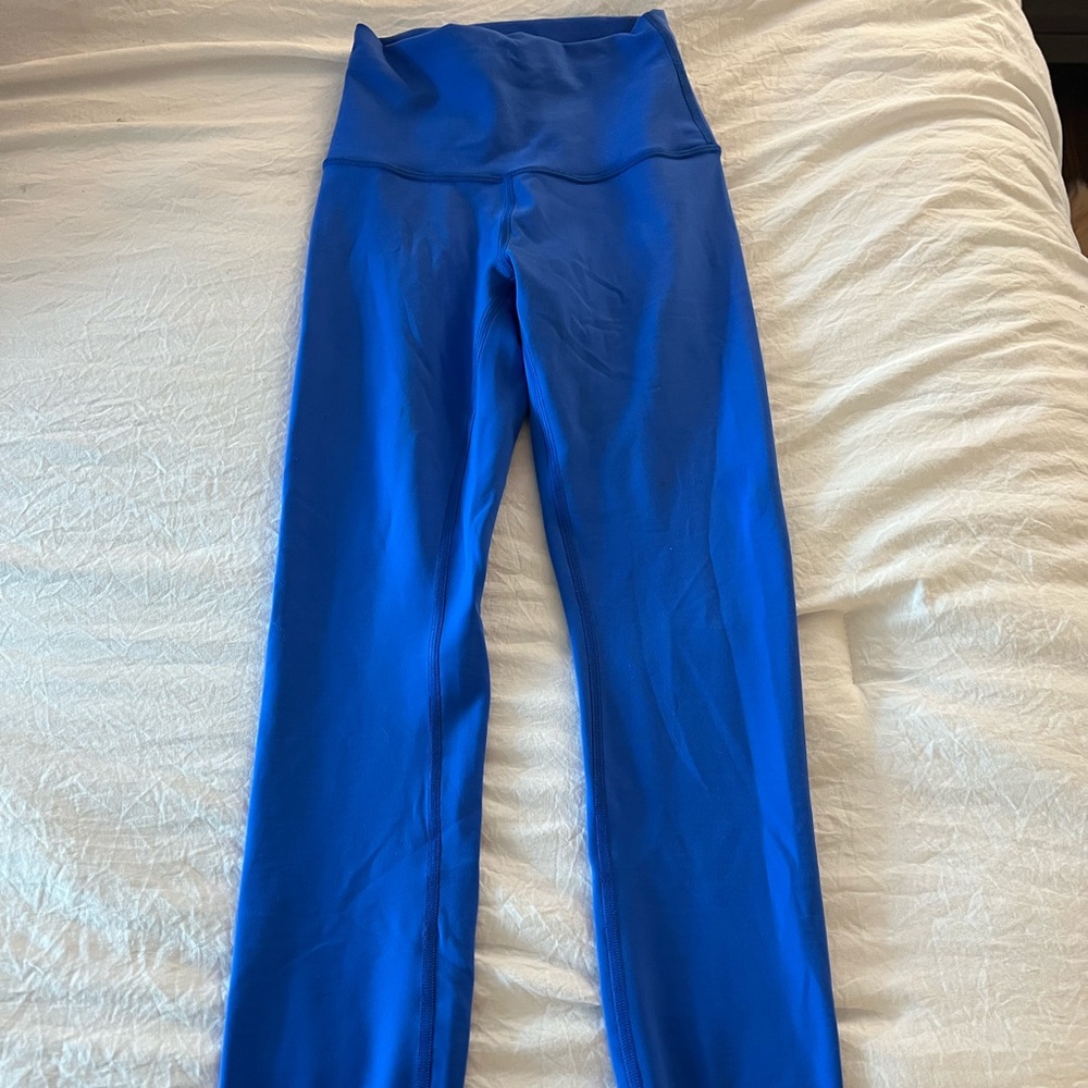 Lululemon wunder under blue limited edition leggings size 2